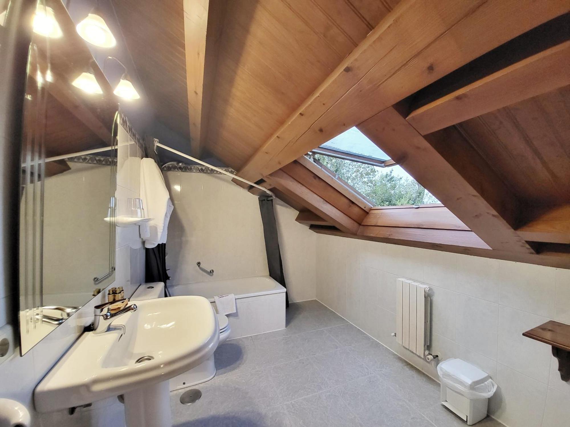 La Biesca Sebrenu Hotel Ribadesella Kültér fotó
